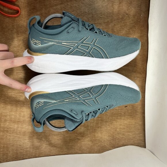 Asics Gel-Nimbus 25 Women’s Size 10 Green Athletic Running Shoes Sneakers - Picture 6 of 9